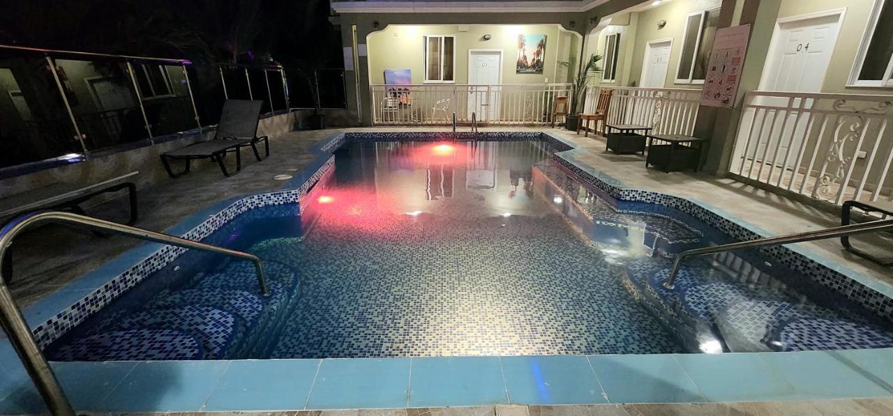 Three Kings Hotel Vertieres Екстериор снимка